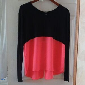 Rue21 Black and Pink Colorblock Long Sleeve Top